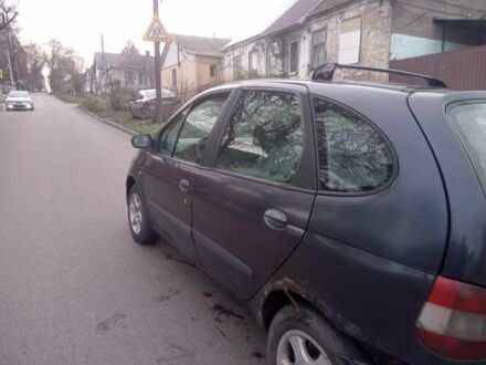 Синій Рено Сценік, об'ємом двигуна 1.6 л та пробігом 500 тис. км за 1186 $, фото 1 на Automoto.ua