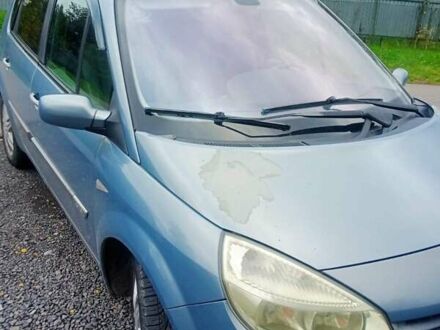 Рено Сценік 2004 у Ужгороді на Automoto.ua Синій Рено Сценік, об'ємом двигуна 1.6 л та пробігом 300 тис. км за 3500 $, фото 1 на Automoto.ua