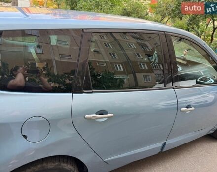 Синий Рено Сценик, объемом двигателя 1.46 л и пробегом 250 тыс. км за 6000 $, фото 1 на Automoto.ua