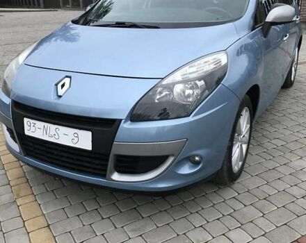 Синий Рено Сценик, объемом двигателя 2 л и пробегом 240 тыс. км за 7200 $, фото 1 на Automoto.ua