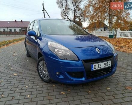 Рено Сценік 2010 у Радивилове на Automoto.ua Синій Рено Сценік, об'ємом двигуна 1.6 л та пробігом 137 тис. км за 6900 $, фото 1 на Automoto.ua