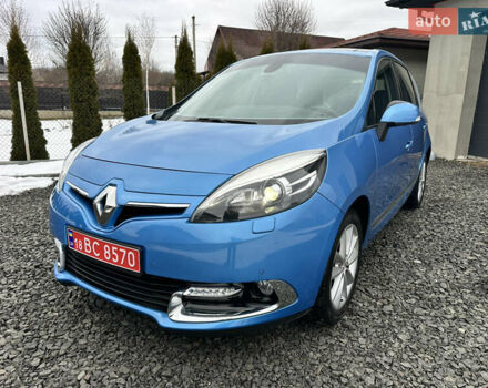 Синій Рено Сценік, об'ємом двигуна 2 л та пробігом 153 тис. км за 9300 $, фото 1 на Automoto.ua