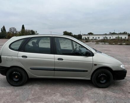 Зелений Рено Сценік, об'ємом двигуна 1.4 л та пробігом 248 тис. км за 3450 $, фото 3 на Automoto.ua