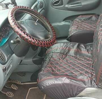 Зеленый Рено Сценик, объемом двигателя 1.6 л и пробегом 300 тыс. км за 2500 $, фото 3 на Automoto.ua