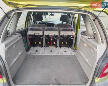 Зеленый Рено Сценик, объемом двигателя 1.6 л и пробегом 216 тыс. км за 3500 $, фото 5 на Automoto.ua