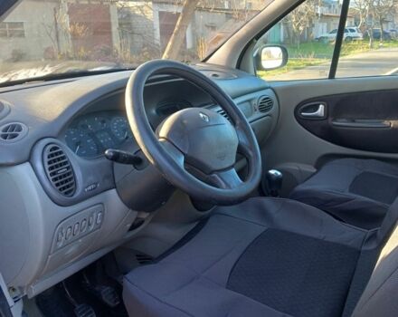 Зеленый Рено Сценик, объемом двигателя 1.9 л и пробегом 387 тыс. км за 3800 $, фото 6 на Automoto.ua