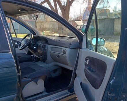 Зеленый Рено Сценик, объемом двигателя 1.9 л и пробегом 387 тыс. км за 3800 $, фото 3 на Automoto.ua