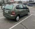 Зеленый Рено Сценик, объемом двигателя 1.6 л и пробегом 257 тыс. км за 3100 $, фото 4 на Automoto.ua