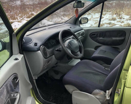 Зеленый Рено Сценик, объемом двигателя 1.6 л и пробегом 300 тыс. км за 1850 $, фото 4 на Automoto.ua