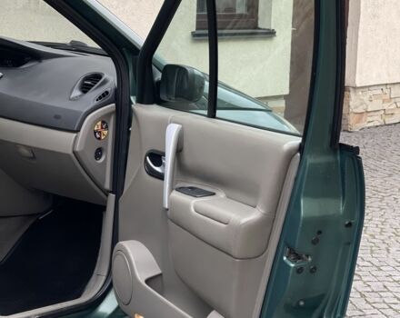 Зелений Рено Сценік, об'ємом двигуна 1.9 л та пробігом 271 тис. км за 3850 $, фото 14 на Automoto.ua