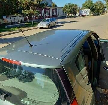 Зеленый Рено Сценик, объемом двигателя 2 л и пробегом 213 тыс. км за 4900 $, фото 19 на Automoto.ua