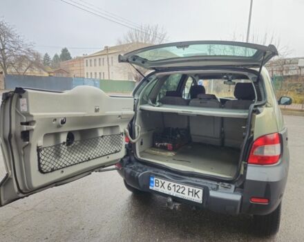 Зелений Рено Сценік, об'ємом двигуна 1.6 л та пробігом 225 тис. км за 3700 $, фото 5 на Automoto.ua