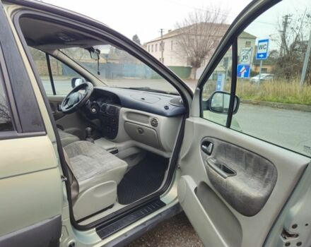 Зелений Рено Сценік, об'ємом двигуна 1.6 л та пробігом 225 тис. км за 3700 $, фото 7 на Automoto.ua