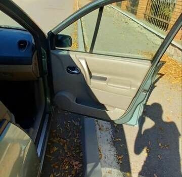 Зеленый Рено Сценик, объемом двигателя 2 л и пробегом 213 тыс. км за 4900 $, фото 25 на Automoto.ua