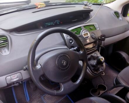 Зеленый Рено Сценик, объемом двигателя 2 л и пробегом 260 тыс. км за 5500 $, фото 4 на Automoto.ua