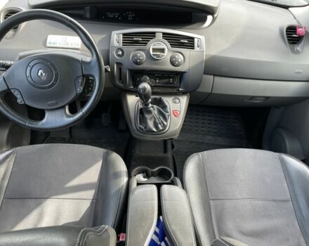 Зеленый Рено Сценик, объемом двигателя 1.9 л и пробегом 200 тыс. км за 4350 $, фото 12 на Automoto.ua