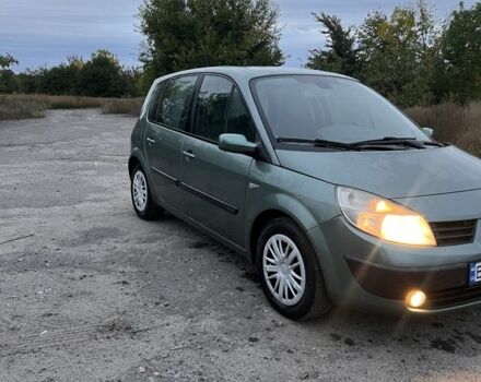 Зеленый Рено Сценик, объемом двигателя 1.6 л и пробегом 227 тыс. км за 4400 $, фото 2 на Automoto.ua