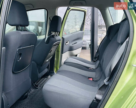 Зеленый Рено Сценик, объемом двигателя 1.6 л и пробегом 114 тыс. км за 5700 $, фото 15 на Automoto.ua