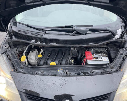 Зелений Рено Сценік, об'ємом двигуна 1.6 л та пробігом 161 тис. км за 5800 $, фото 30 на Automoto.ua