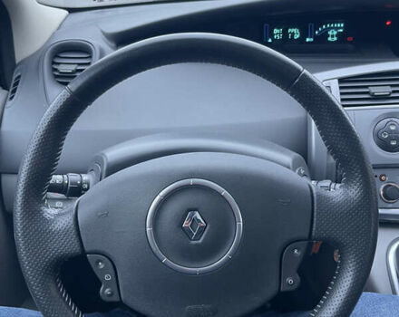 Зелений Рено Сценік, об'ємом двигуна 1.6 л та пробігом 161 тис. км за 5800 $, фото 26 на Automoto.ua