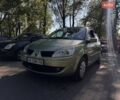 Зеленый Рено Сценик, объемом двигателя 1.6 л и пробегом 213 тыс. км за 5000 $, фото 1 на Automoto.ua