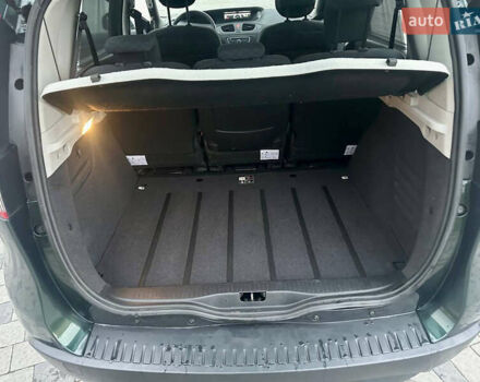 Зеленый Рено Сценик, объемом двигателя 1.6 л и пробегом 78 тыс. км за 7999 $, фото 11 на Automoto.ua