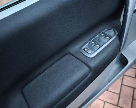 Зеленый Рено Сценик, объемом двигателя 1.6 л и пробегом 212 тыс. км за 6500 $, фото 13 на Automoto.ua