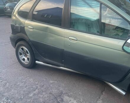 Зеленый Рено Сценик, объемом двигателя 2 л и пробегом 280 тыс. км за 900 $, фото 2 на Automoto.ua