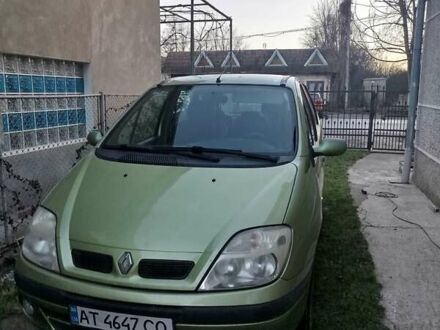 Зеленый Рено Сценик, объемом двигателя 1.6 л и пробегом 216 тыс. км за 3500 $, фото 1 на Automoto.ua