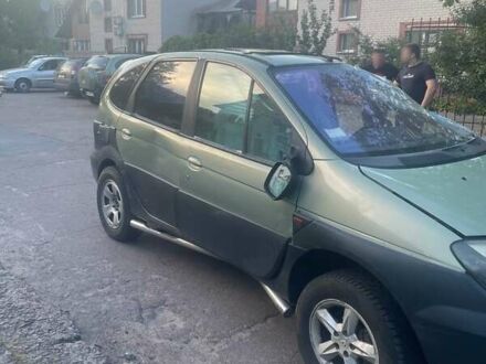 Рено Сценік 2001 у Славутиче на Automoto.ua Зелений Рено Сценік, об'ємом двигуна 2 л та пробігом 280 тис. км за 900 $, фото 1 на Automoto.ua