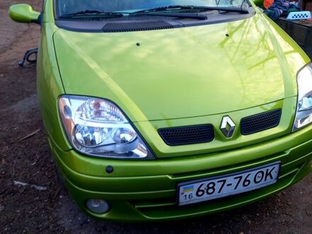 Рено Сценик 2001 в Одессе на Automoto.ua Зеленый Рено Сценик, объемом двигателя 2 л и пробегом 165 тыс. км за 3300 $, фото 1 на Automoto.ua