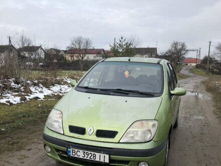 Зеленый Рено Сценик, объемом двигателя 1.6 л и пробегом 300 тыс. км за 1850 $, фото 1 на Automoto.ua