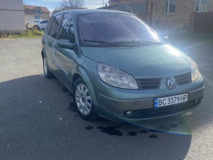 Рено Сценик 2004 в Львове на Automoto.ua Зеленый Рено Сценик, объемом двигателя 1.9 л и пробегом 145 тыс. км за 3800 $, фото 1 на Automoto.ua