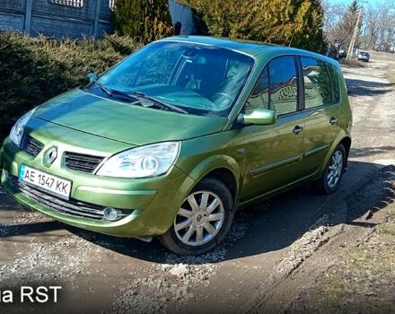 Зелений Рено Сценік, об'ємом двигуна 1.5 л та пробігом 340 тис. км за 4300 $, фото 1 на Automoto.ua
