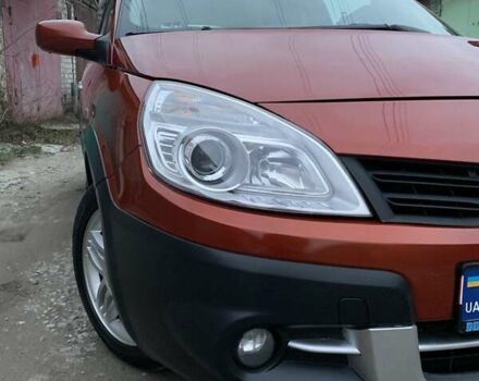 Помаранчевий Рено Сценік, об'ємом двигуна 2 л та пробігом 171 тис. км за 6250 $, фото 9 на Automoto.ua