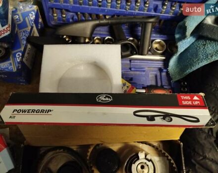 Помаранчевий Рено Сценік, об'ємом двигуна 2 л та пробігом 171 тис. км за 6250 $, фото 18 на Automoto.ua