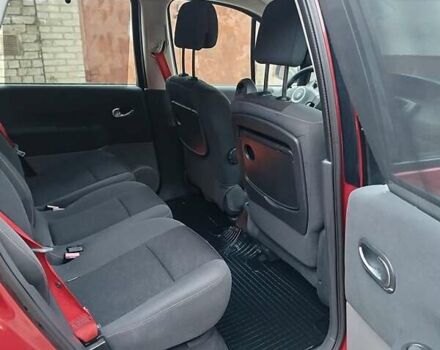 Помаранчевий Рено Сценік, об'ємом двигуна 2 л та пробігом 171 тис. км за 6250 $, фото 137 на Automoto.ua