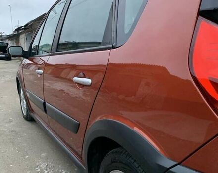 Помаранчевий Рено Сценік, об'ємом двигуна 2 л та пробігом 171 тис. км за 6250 $, фото 92 на Automoto.ua
