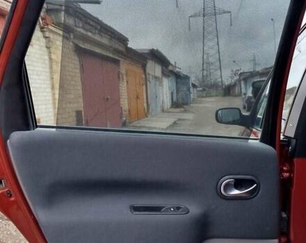 Помаранчевий Рено Сценік, об'ємом двигуна 2 л та пробігом 171 тис. км за 6250 $, фото 130 на Automoto.ua