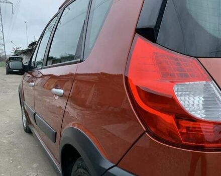 Помаранчевий Рено Сценік, об'ємом двигуна 2 л та пробігом 171 тис. км за 6250 $, фото 90 на Automoto.ua