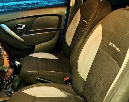 Синий Рено СтепВей, объемом двигателя 1.5 л и пробегом 28000 тыс. км за 6000 $, фото 2 на Automoto.ua