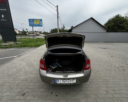 Бежевий Рено Сімбол (Талія), об'ємом двигуна 1.4 л та пробігом 211 тис. км за 3999 $, фото 14 на Automoto.ua