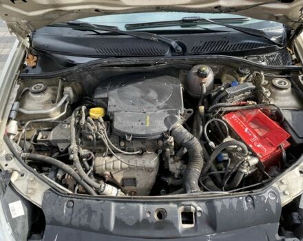 Бежевый Рено Симбол (Талия), объемом двигателя 1.4 л и пробегом 277 тыс. км за 4500 $, фото 7 на Automoto.ua