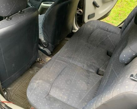 Черный Рено Симбол (Талия), объемом двигателя 1.4 л и пробегом 200 тыс. км за 1550 $, фото 6 на Automoto.ua