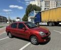 Красный Рено Симбол (Талия), объемом двигателя 1.4 л и пробегом 300 тыс. км за 3000 $, фото 1 на Automoto.ua