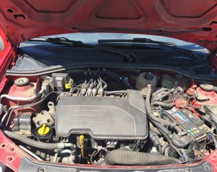 Червоний Рено Сімбол (Талія), об'ємом двигуна 1.1 л та пробігом 232 тис. км за 4700 $, фото 6 на Automoto.ua