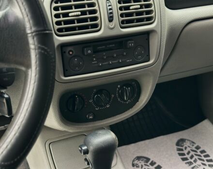 Рено Симбол (Талия) 2003 в Львове на Automoto.ua Серый Рено Симбол (Талия), объемом двигателя 1.4 л и пробегом 239 тыс. км за 4100 $, фото 19 на Automoto.ua