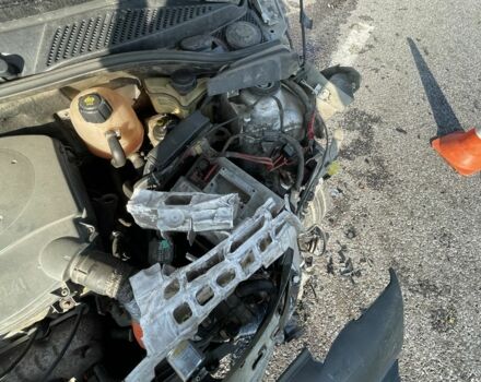 Сірий Рено Сімбол (Талія), об'ємом двигуна 1.4 л та пробігом 280 тис. км за 1000 $, фото 5 на Automoto.ua