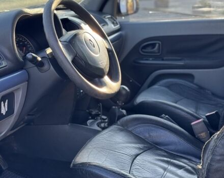 Серый Рено Симбол (Талия), объемом двигателя 1.4 л и пробегом 321 тыс. км за 3500 $, фото 5 на Automoto.ua