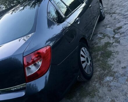 Серый Рено Симбол (Талия), объемом двигателя 1.4 л и пробегом 305 тыс. км за 3800 $, фото 7 на Automoto.ua